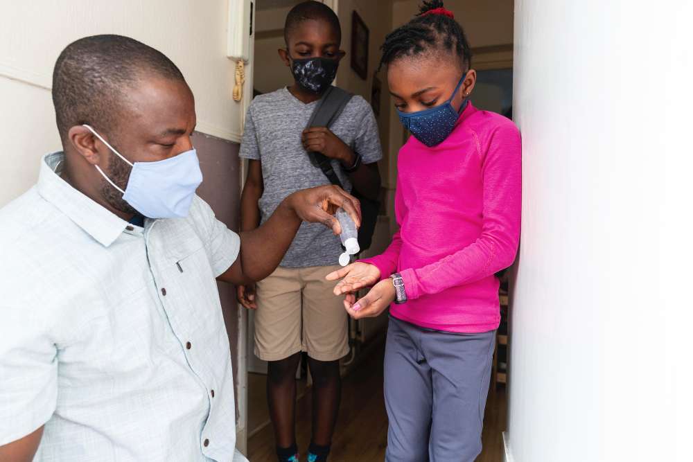How to Prevent the Spread of Infectious Disease in Crowded Homes